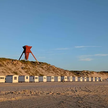 Casa vacanze Charming Summer House Near Town And *