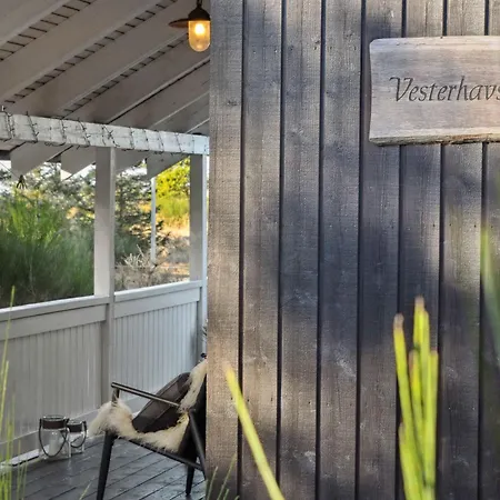 Charming Summer House Near Town And Casa vacanze