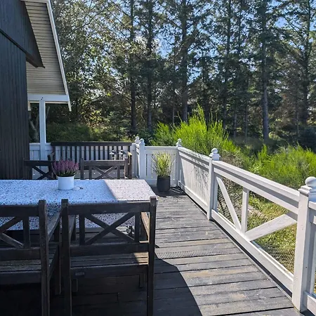 Holiday home Charming Summer House Near Town And