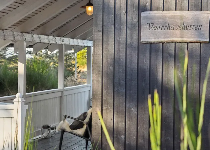 Charming Summer House Near Town And Casa vacanze